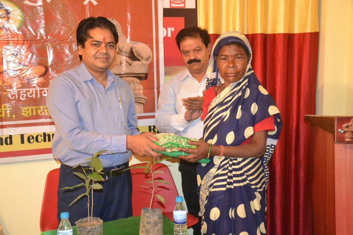 Cloth / Blanket Distribution 